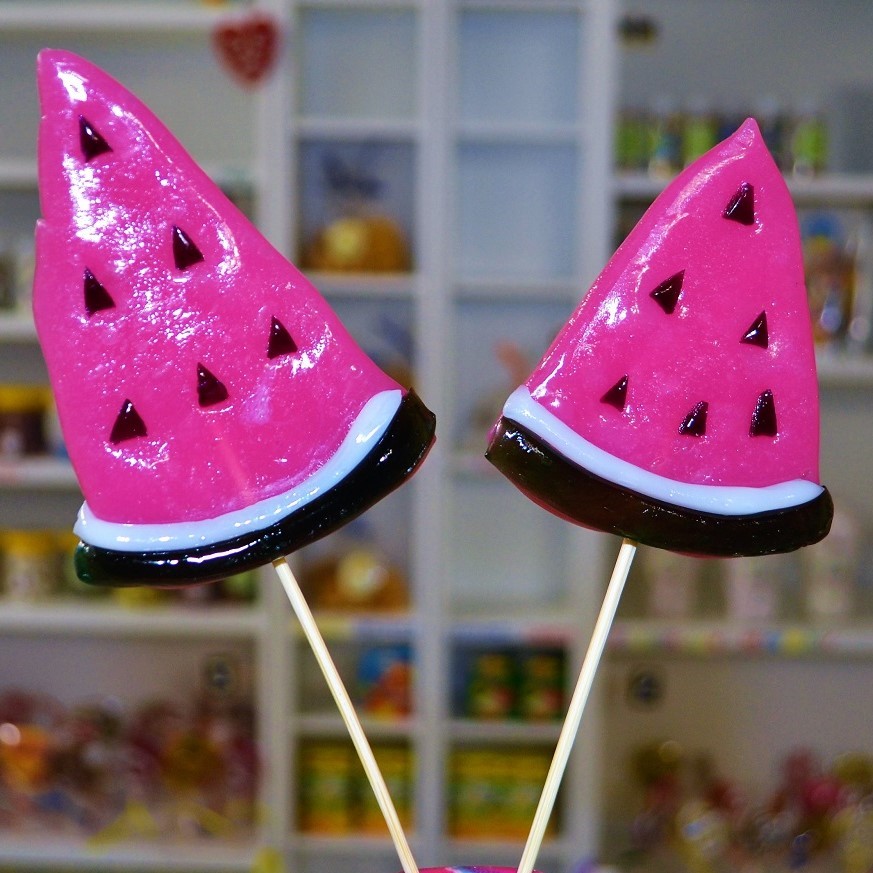 Фигурна близалка диня