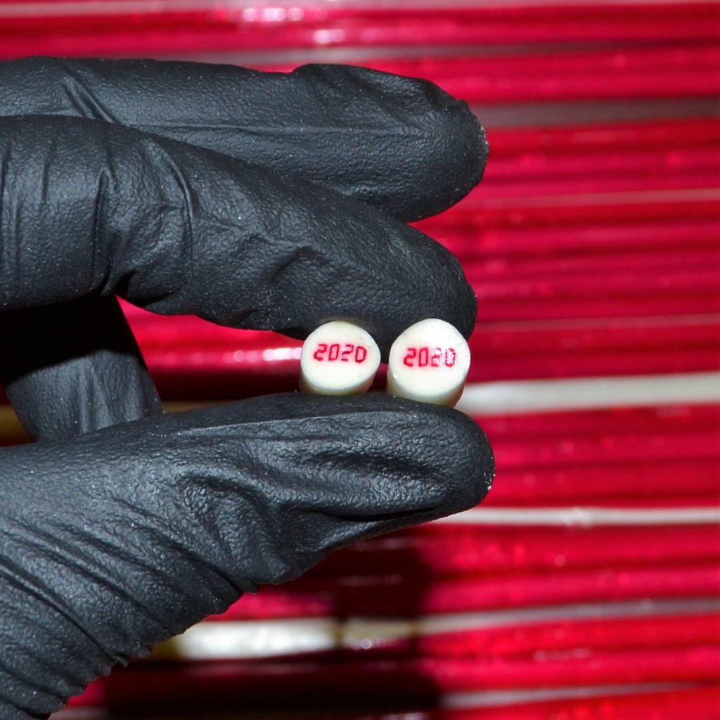 Бонбони с дата