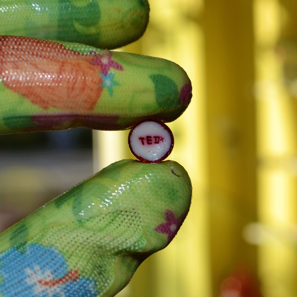 Бонбони с надпис